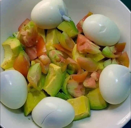 Avocado and eggs